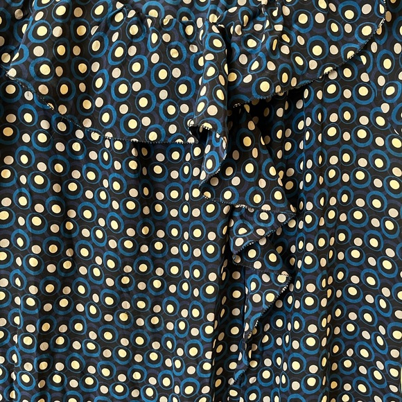 MOSCHINO sleeveless blouse - size 14 - EUC - Picture 2 of 3